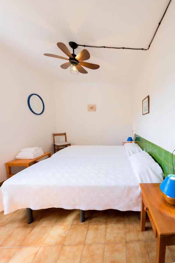 Apartamentos Sa Cornisa Cala Morell Exterior photo